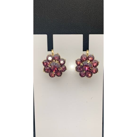 Vintage Gold Tone & Purple Rhinestone Screw Back Earrings Glow Green Under UV - Picture 1 of 4